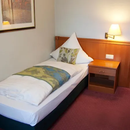 Ina Hotel Royal Кёльн Номер фото