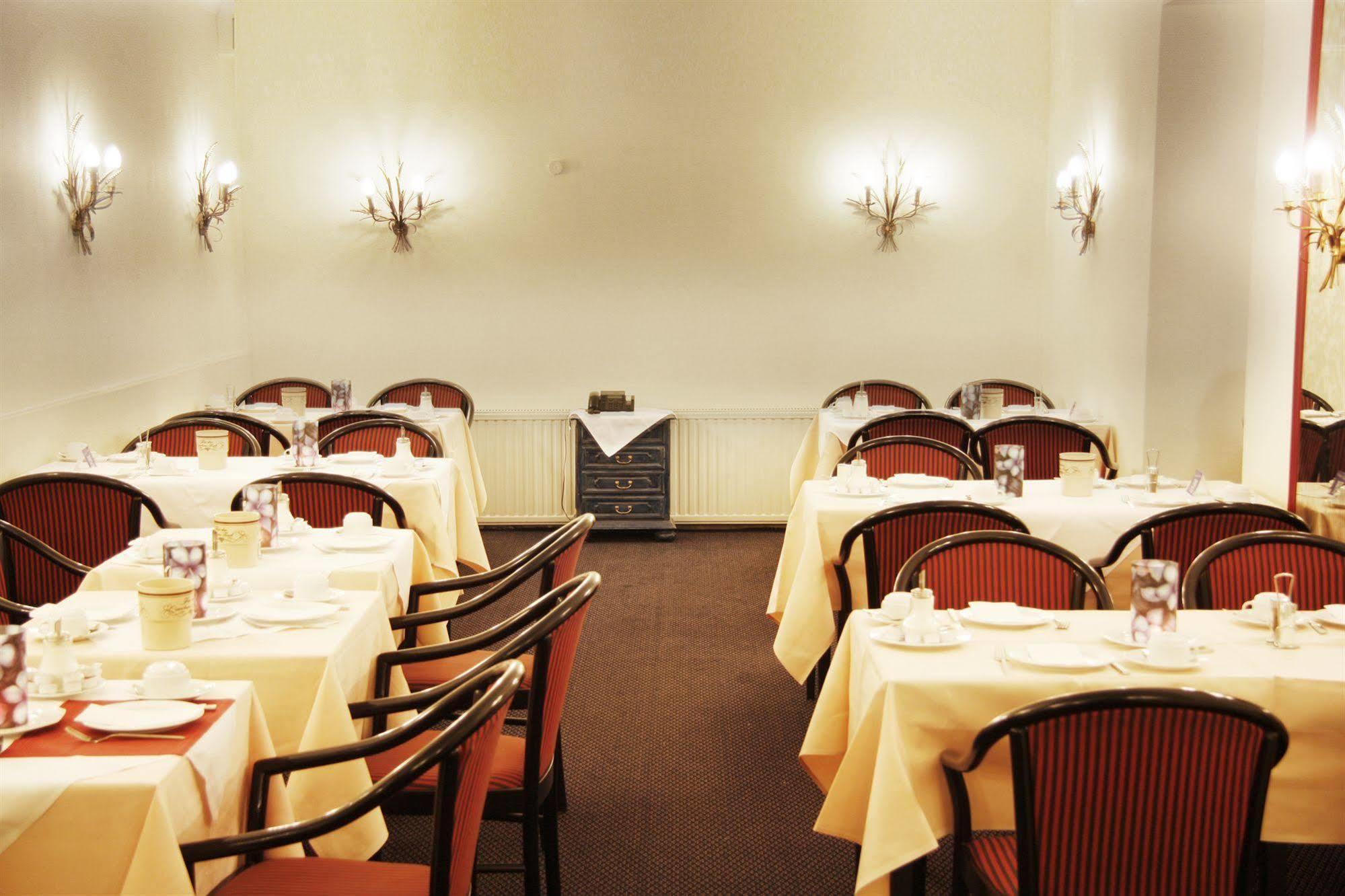 Ina Royal Hotel Köln