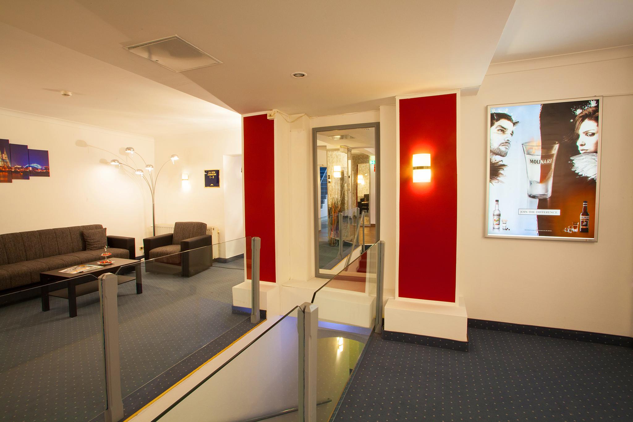 Hotel Ina Royal 3*