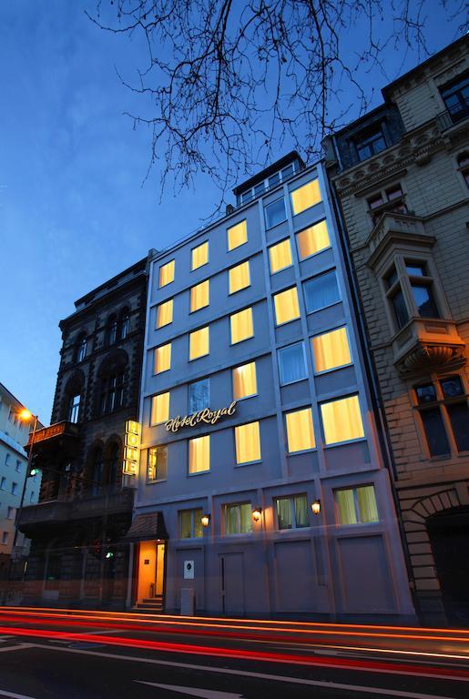 Ina Royal Hotel 3*